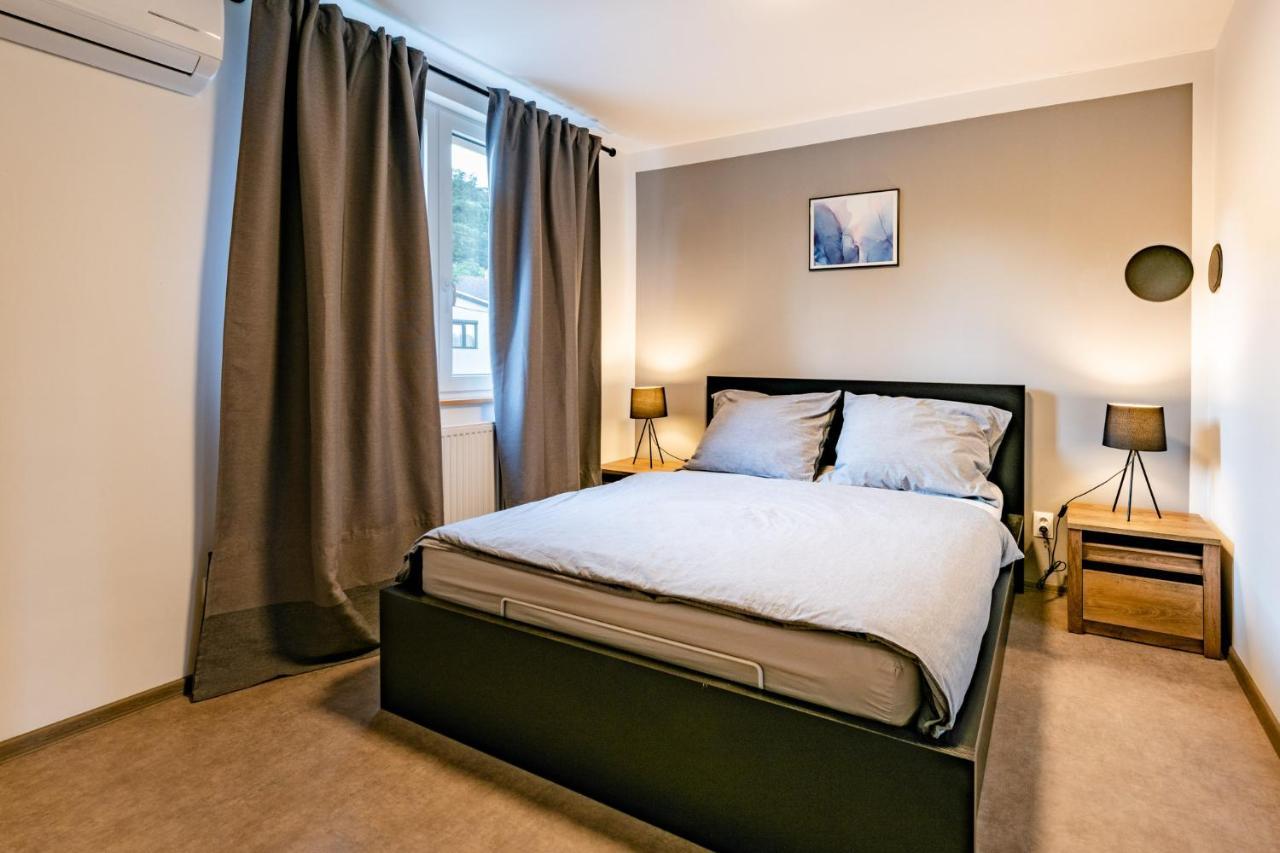 bergRESORT apartments Decin Bagian luar foto