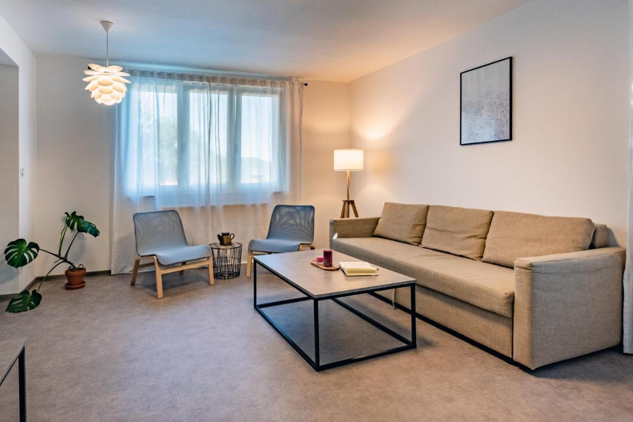 bergRESORT apartments Decin Bagian luar foto
